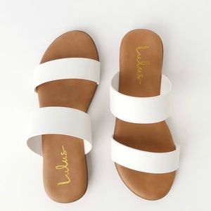 new in! double strapped sandals!